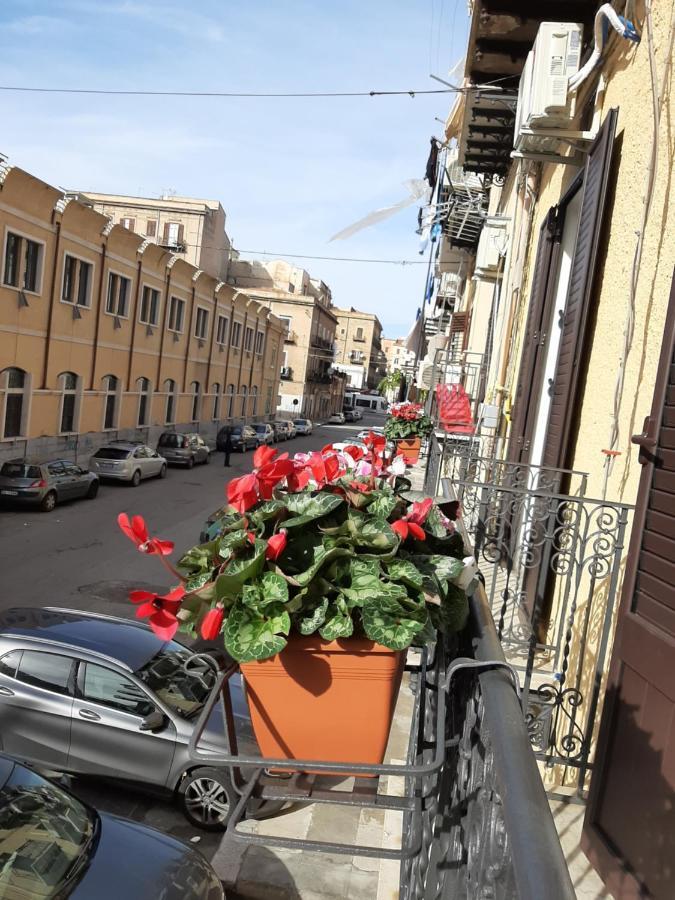 A Casa Di Josephine Bed and Breakfast Palermo Eksteriør billede